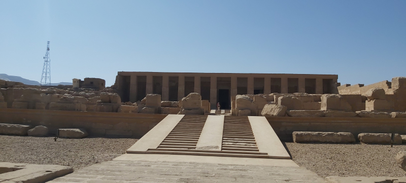 Dendera & Abydos Ausflug ab Luxor